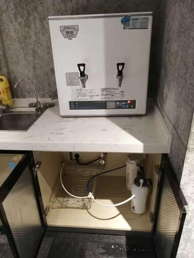 華發中誠薈營銷中心在我司購買吉之美開水器